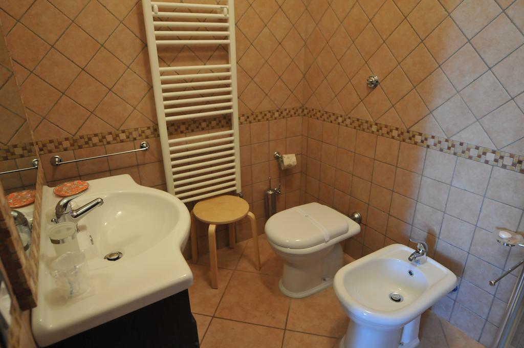 Antico Casale - Camere Con Angolo Cottura อากรอโปลี ห้อง รูปภาพ
